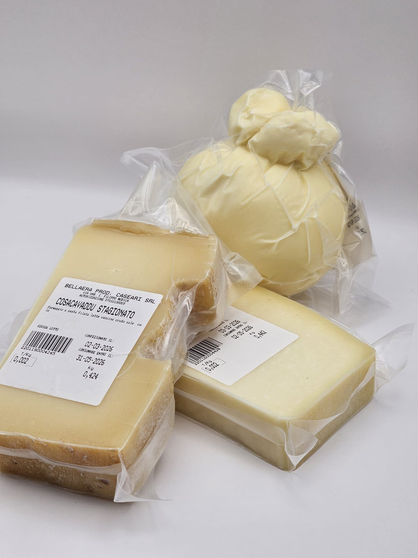 Formaggi - Tris di Provola, Caciocavallo stagionato e semistagionato